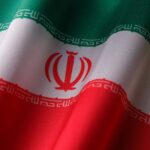 Trump dice que bombardea Irán en honor a sus muertos. Qué detalle.